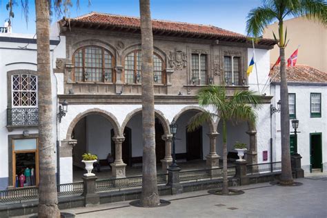 putas la palma|Escorts Santa Cruz de la Palma .